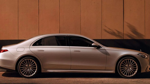 Mercedes Benz S Class.jpg