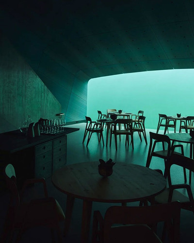 underwater 12.jpg