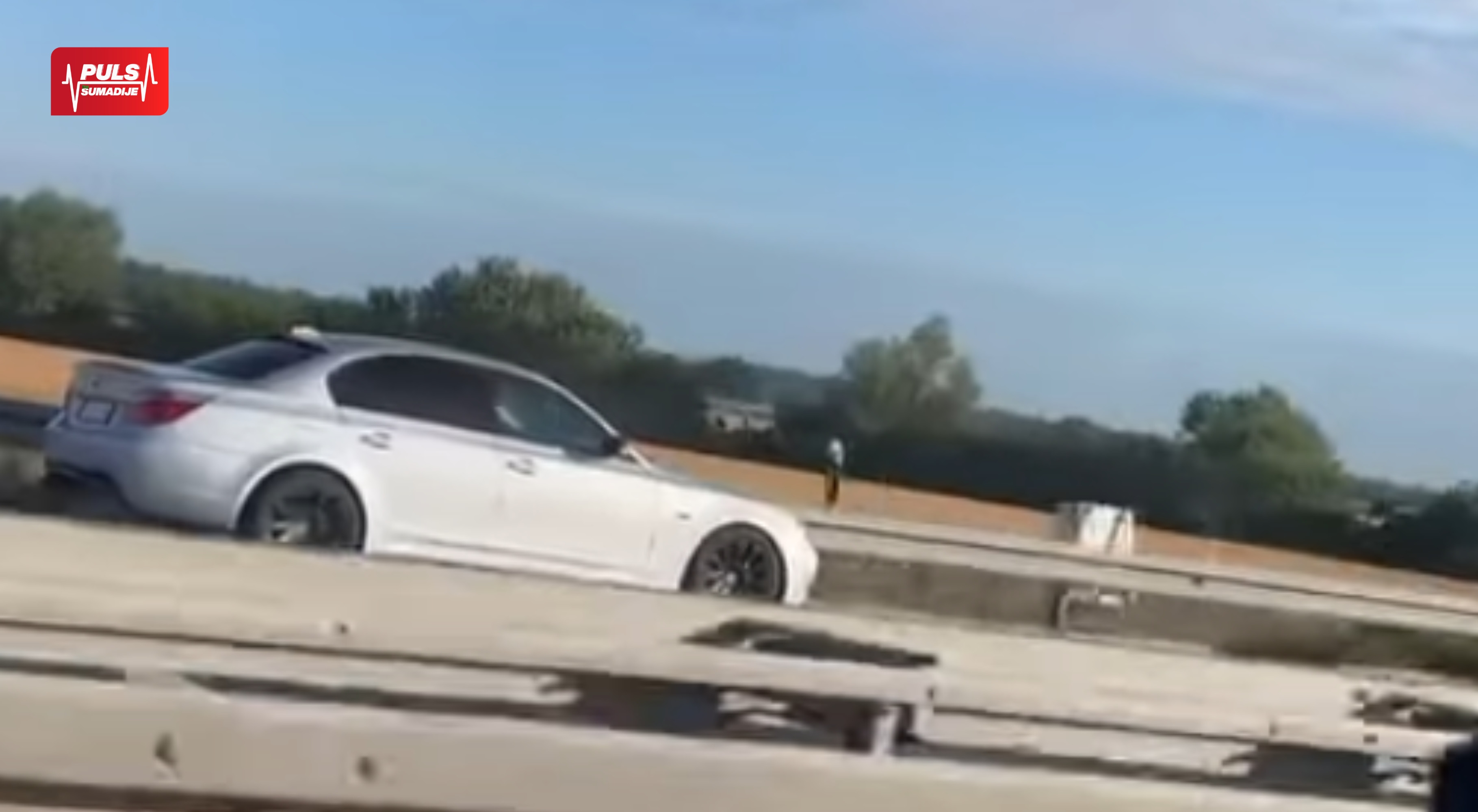 Jeziv snimak sa auto-puta “Miloš Veliki”: Još jedan vozač išao punim gasom u KONTRA-SMERU!