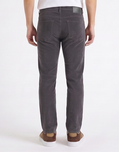 Grey 4.jpg