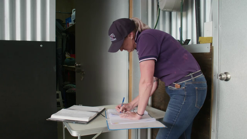 Country.Calendar.S2024.720p.TVNZ.WEB DL.AAC2.0.H.264 03.png