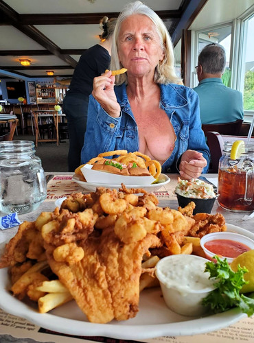 Seafood Restaurant.jpg