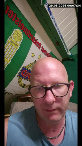 mario1986 73977 thumb.jpg