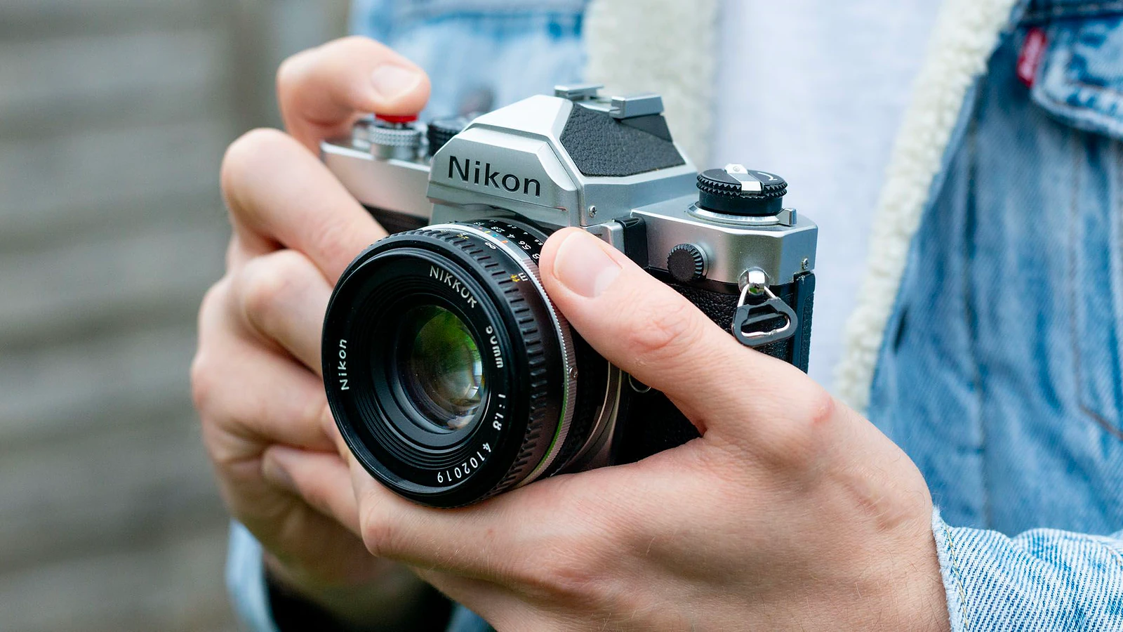Nikon Sửa Máy Ảnh Film SLR Cũ: Hồi Sinh Huyền Thoại Giới Hạn Thời Gian! - Hình 1