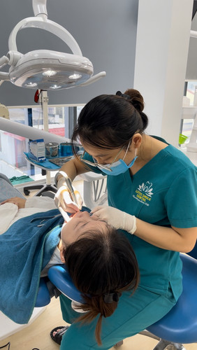 da nang dentist 6.jpg