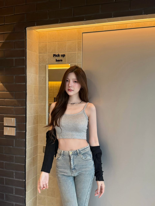 peary pinn 7023e88e57d34eb584ca4b699fe86940.jpg