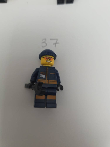 2e1c5eb13733.jpg