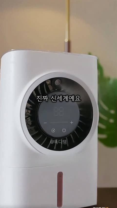 frame 2.jpg