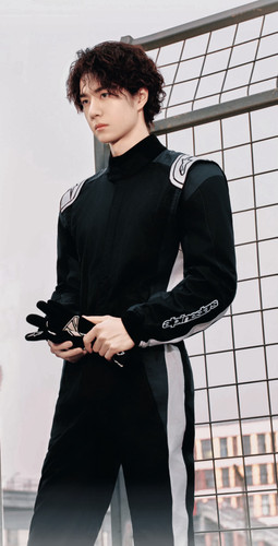 007vRoShly1ic9purshe9j31pg3cox6l.jpg