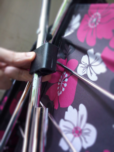 Hole in plastic clip too small for chrome frame.jpg