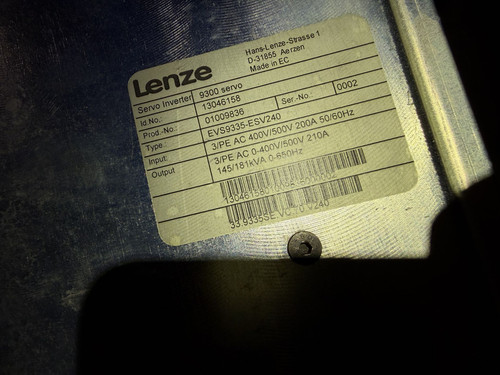 Lenze EVS9335 ESV240.jpg