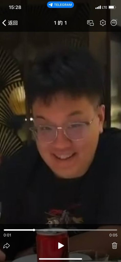 face.jpg