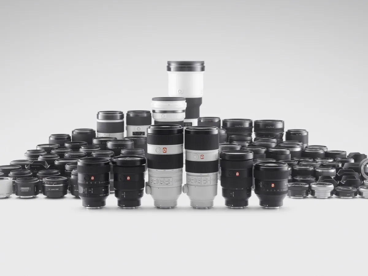 Máy ảnh Sony Alpha full-frame mirrorless hiện đại