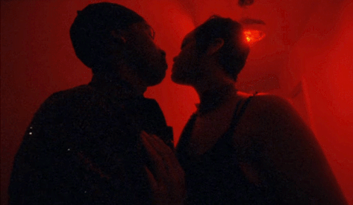 rihanna 3.gif