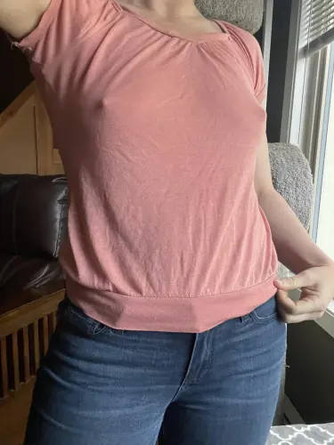 braless.webp