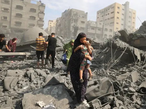 gaza seige israel hamas palestine GettyImages 1715074100.webp