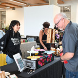 market 11