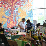 market 32