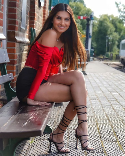 50d87c2bd6e1cd77f88b2f08f4490935.jpg
