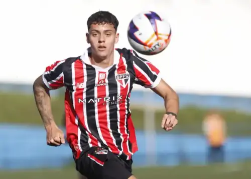 São Paulo Acelera Integração de Jovens Talentos Durante Suspensão da Copa