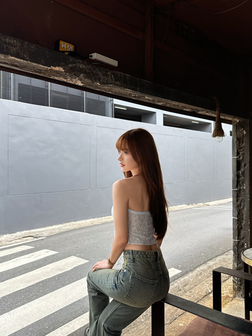 b3238a2e052570c0a318ffb108a439aa.jpg
