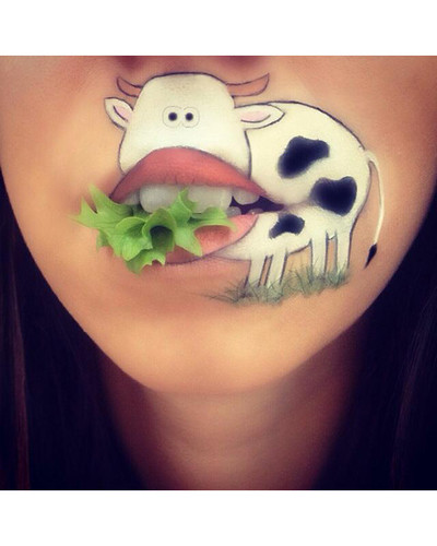 lip art laura jenkinson 40 bordered.jpg