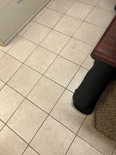 5e56576b76d3.jpg