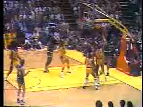 Stanley Hudson 1984 NBA FINALS GAME 4 BOS @ LAL [LRzsGr1fmlA 640x480 1h27m37s].png