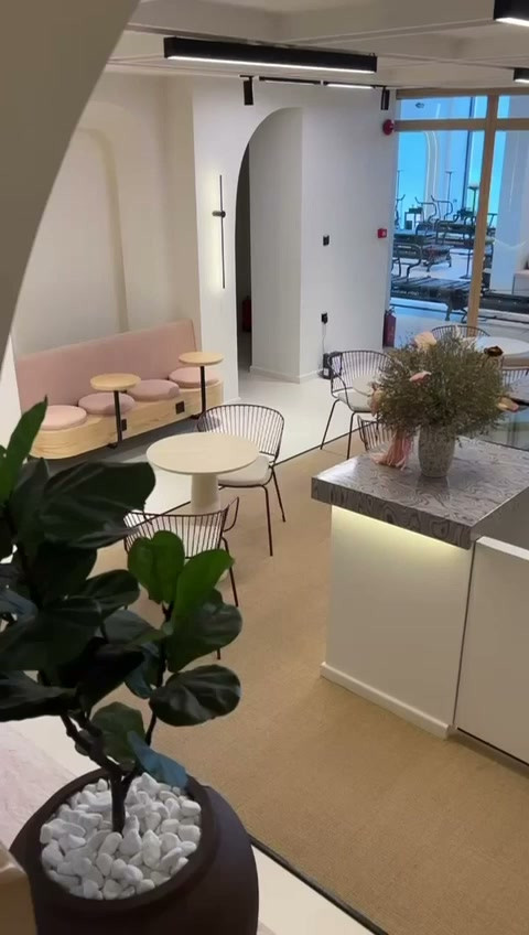 studio cafe.jpg
