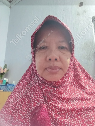 selfie.jpg