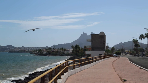 Mexico.Life.S06.720p.WEBRip.x264 SCENE 03.png