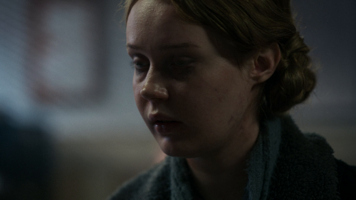 Womens.Hell.S01.1080p.AMZN.WEB DL.DDP5.1.H.264 RAWR 04.png