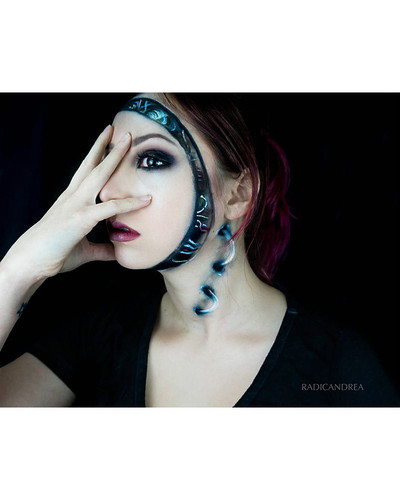creepy body art makeup radicandrea 38 700 bordered.jpg