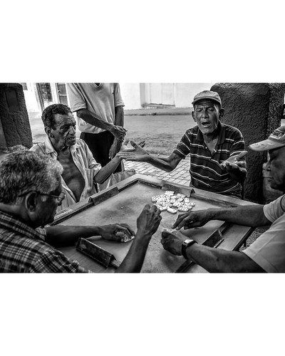 Dominos 2017 6a6f055ddc5a3 700 bordered.jpg