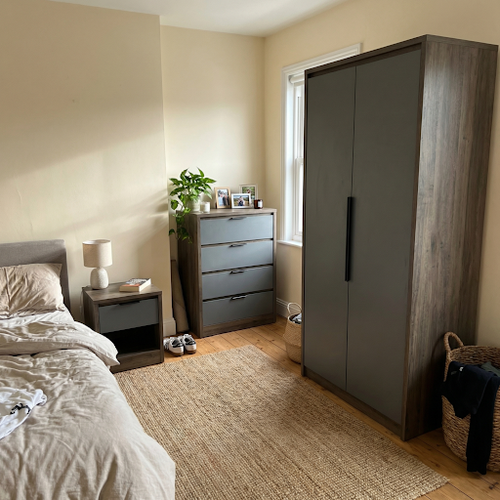 Maximising a Narrow Bedroom with This Set.png