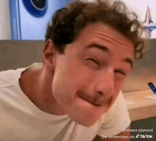 aaa.gif
