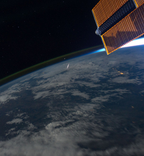 perseid iss 4256 1024c.jpg