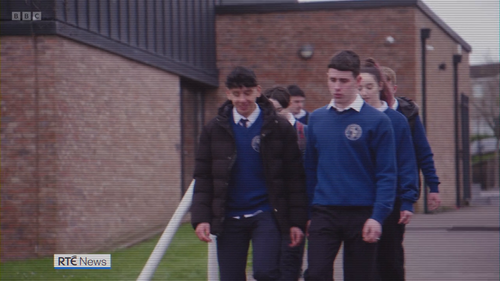 The.Young.Offenders.S04.720p.iP.WEB DL.AAC2.0.H.264 RNG 02.2