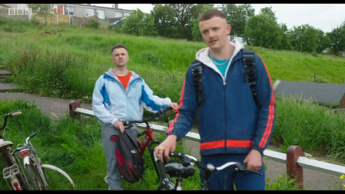 The.Young.Offenders.S02.720p.iP.WEB DL.AAC2.0.H.264 RTN 02.2