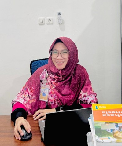 Bu Atikah.1