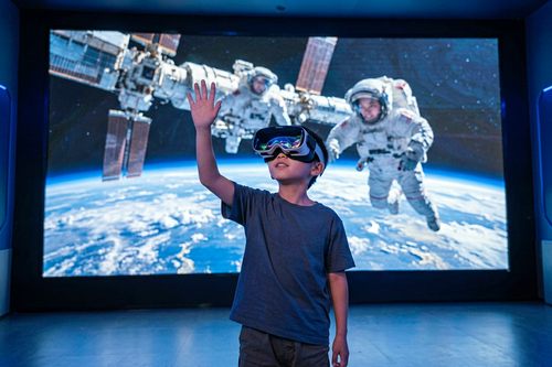 batch 24 spacestation vr 161819 15.png