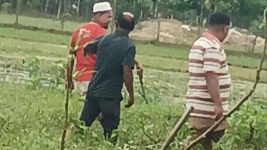 টেকনাফে লিগ্যাল এইড অফিসের আদেশ অমান্য করে জমি দখলের অভিযোগ, থানায় স্থিতিবস্থার নির্দেশ