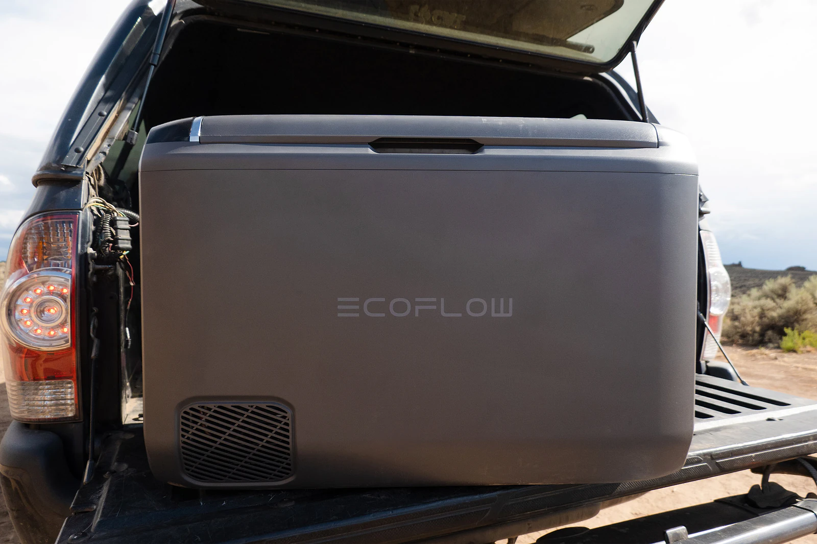 EcoFlow GLACIER portable fridge close up