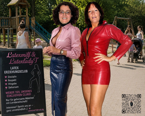 Latexmilf LatexladyT Latex Club1n.jpg