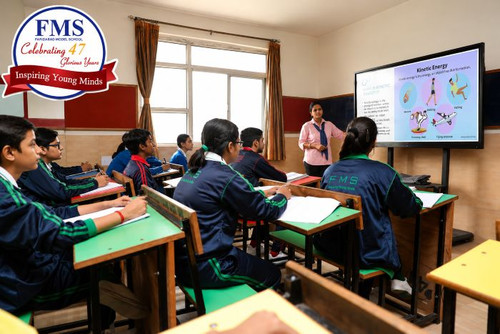 How Can Schools with Individualized Learning Boost Student Growth?.jpg