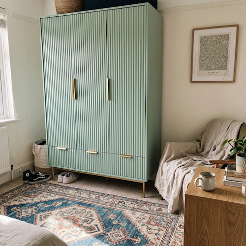 Triple Wardrobe with Drawers Mean Never Fighting Over Space.png