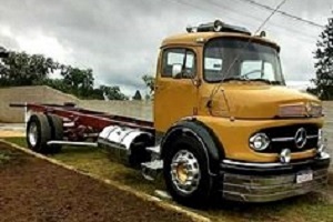 21 mercedes 1113.1