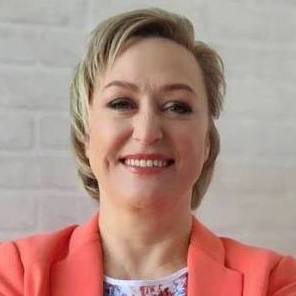 Петухова Оксана Сергеевна — копия.jpg