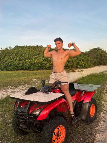 @henrique35.jpg