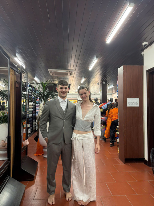 hoi-an-suits.jpg